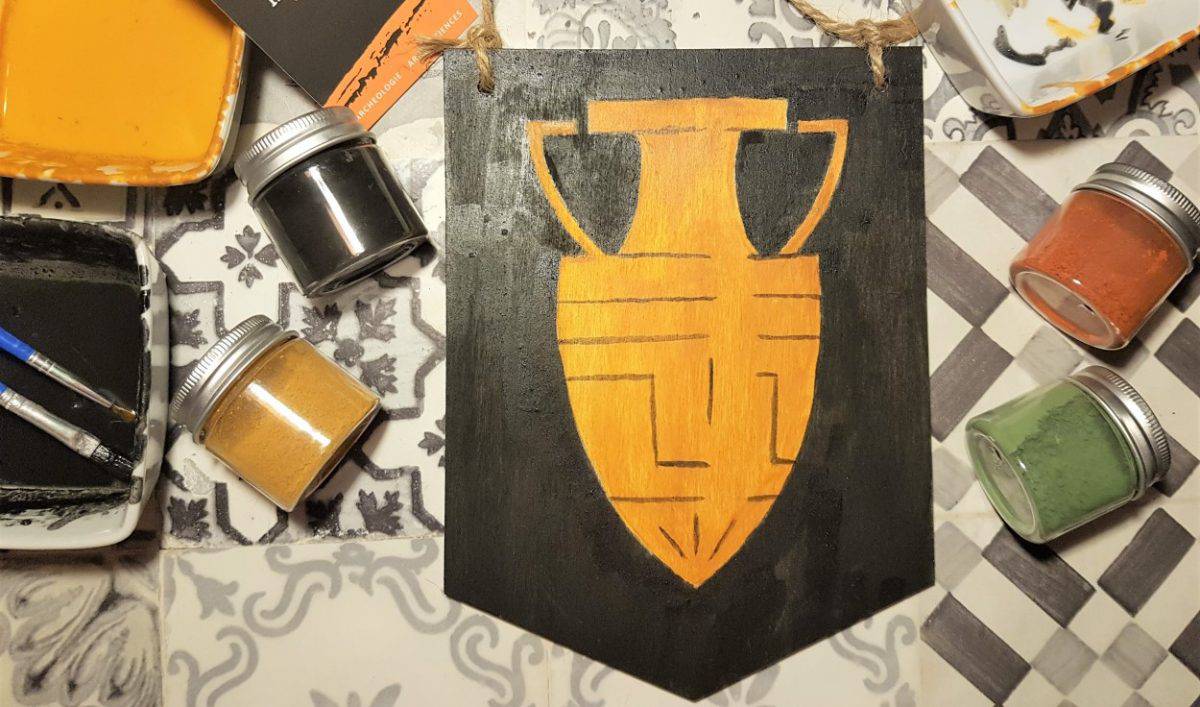 Blason créé grâce au kit sur le Moyen-Age avec de la peinture médiévale